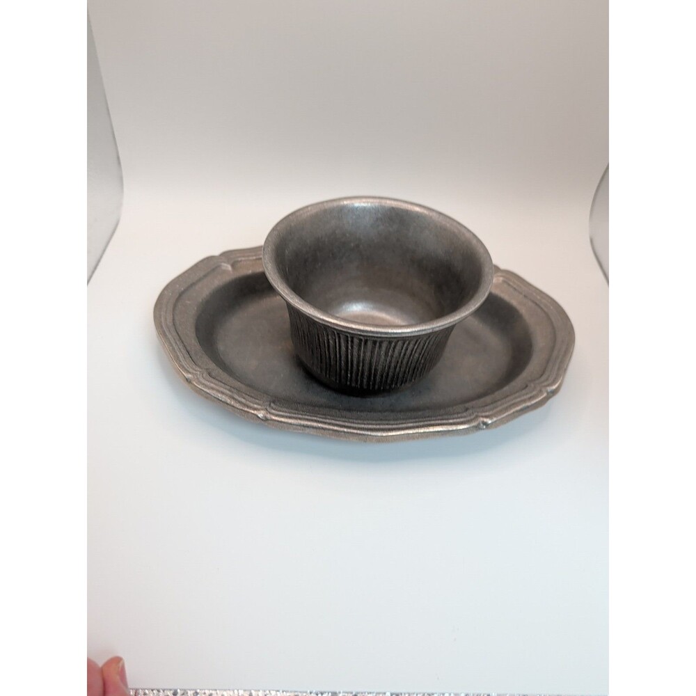 Vintage Wilton Armetale Pewter Bowl And Tray